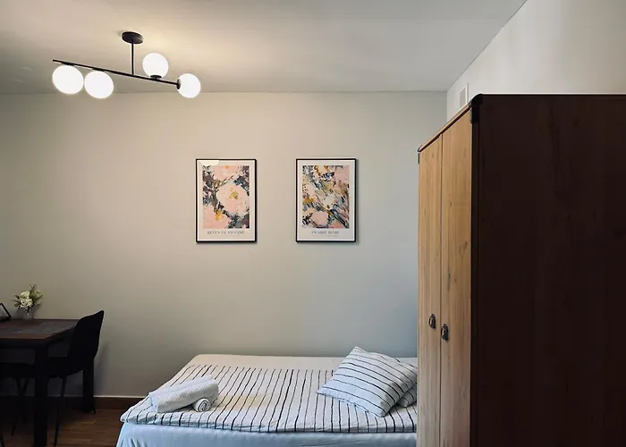 Nalu Apartments No 10&17